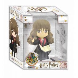 Figurine Collection Harry Potter Hermione étudiant un sort