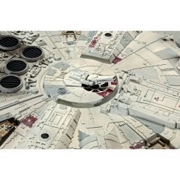 Maquette Star Wars SW Millenium Falcon REVELL REVELL Ikaipaka