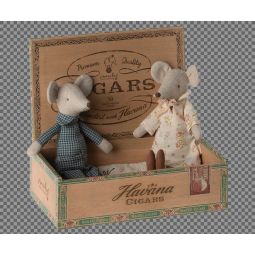 GrandMa & GrandPa Souris in CigarBox Maileg Ikaipaka jeux &