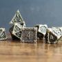 Set de 7 dés Mythologic Antic-Bronze Répliquant Ikaipaka jeux &