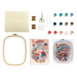 Atelier 58 Perlage broderie avec des perles Djeco Ikaipaka jeux