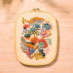 Atelier 58 Perlage broderie avec des perles Djeco Ikaipaka jeux